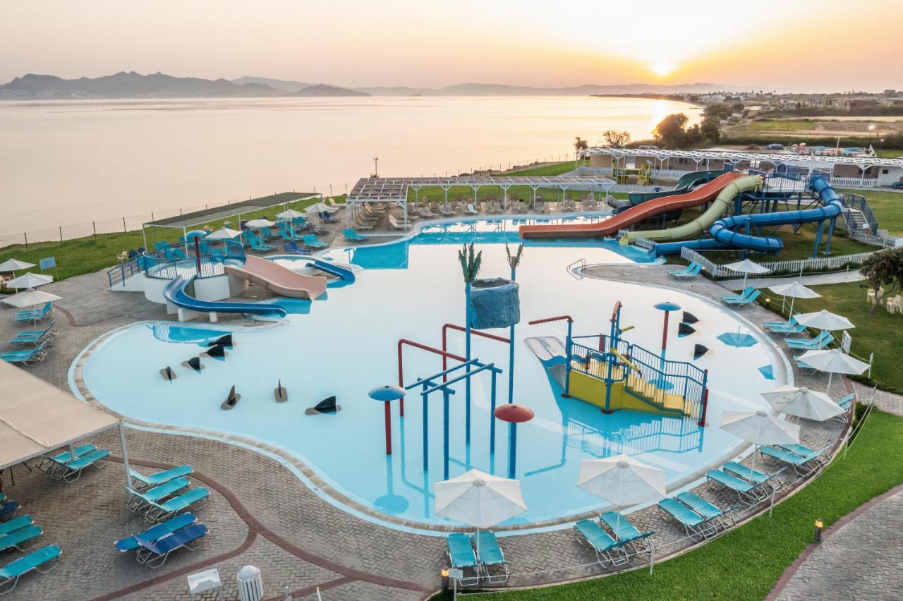 Foto - White Olive Marine Aquapark