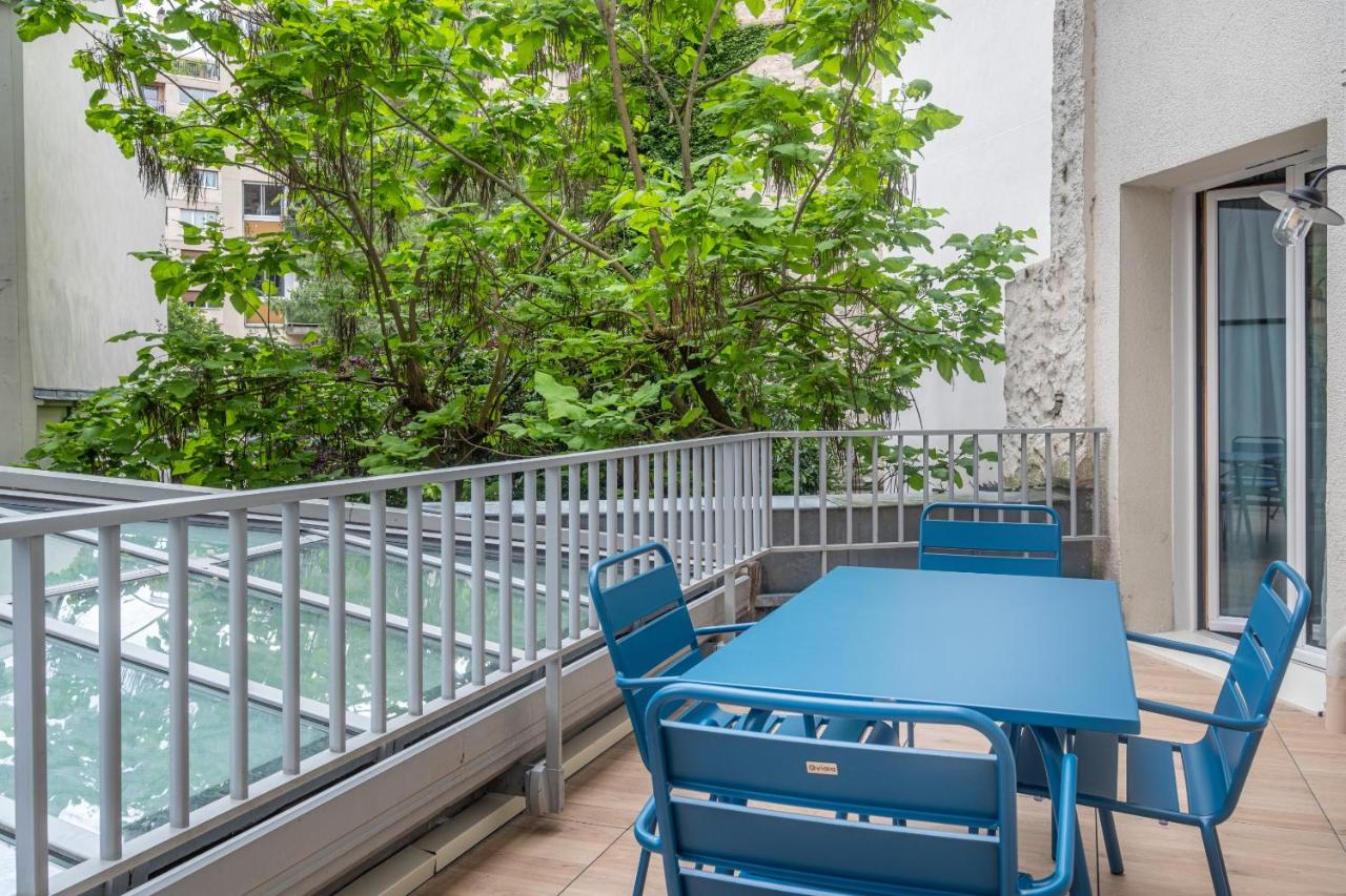 Montmartre Paris Suite - 6