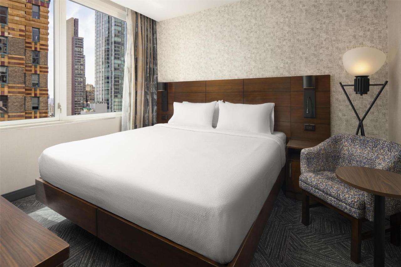 Hilton Garden Inn New York/Midtown Park Avenue in New York from $250, image size:1280x853