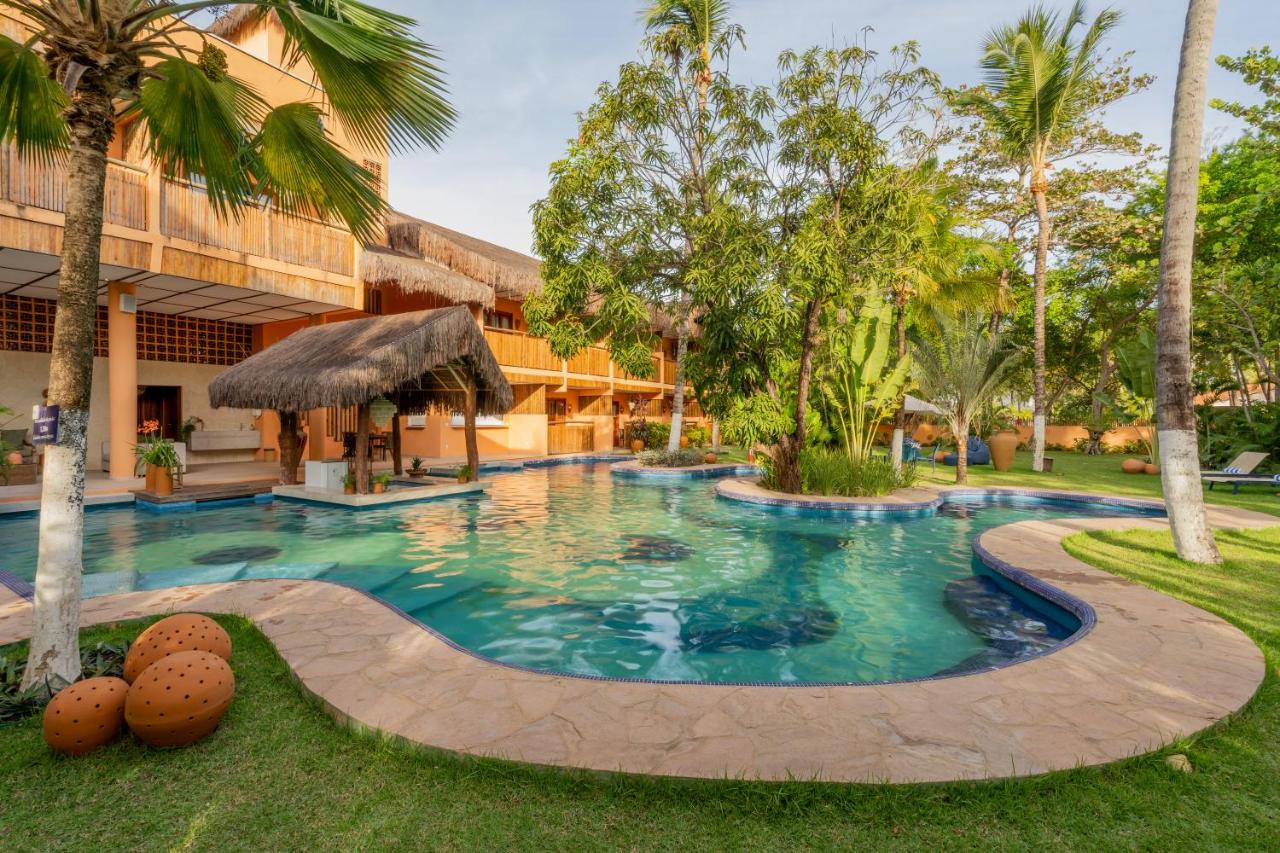 Dayo Hotel