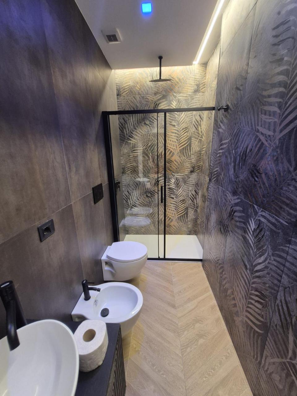 Gran Duca San Riccardo Luxury House VICINO AEROPORTO BRINDISI Check in H24 - 3
