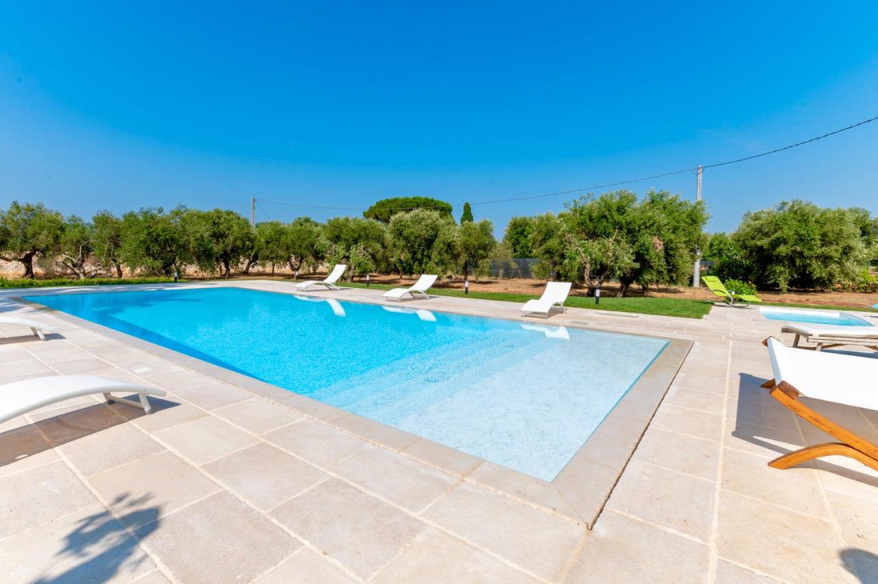 Villa con Piscina e Jacuzzi privata - 3 minuti dal mare - 2
