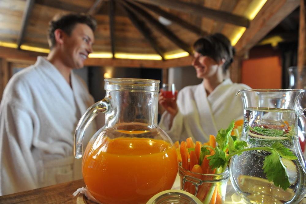 La Madonnina Del Gran Paradiso Wellness Hotel photo 3