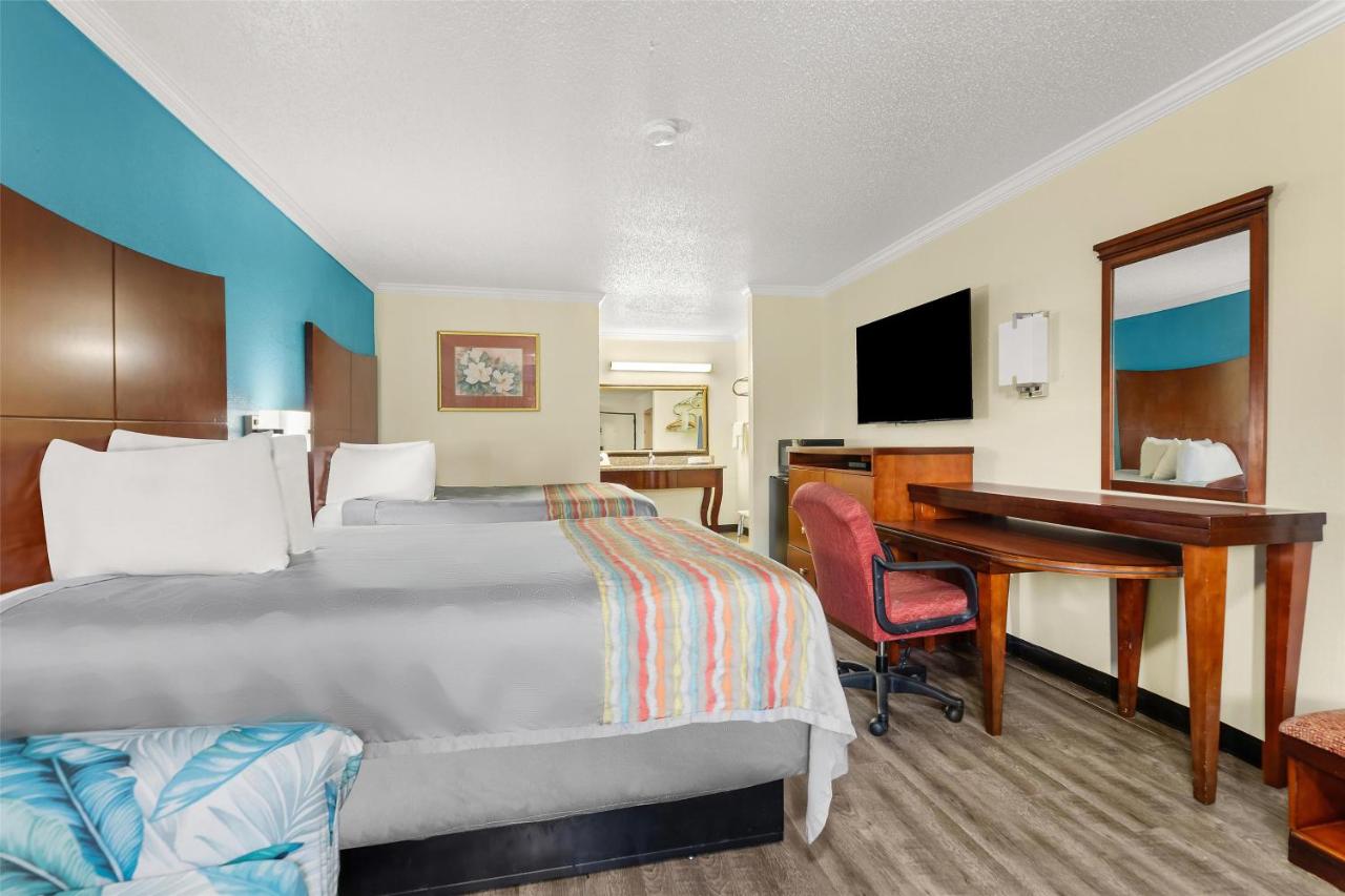 Americas Best Value Inn & Suites Aberdeen photo 2