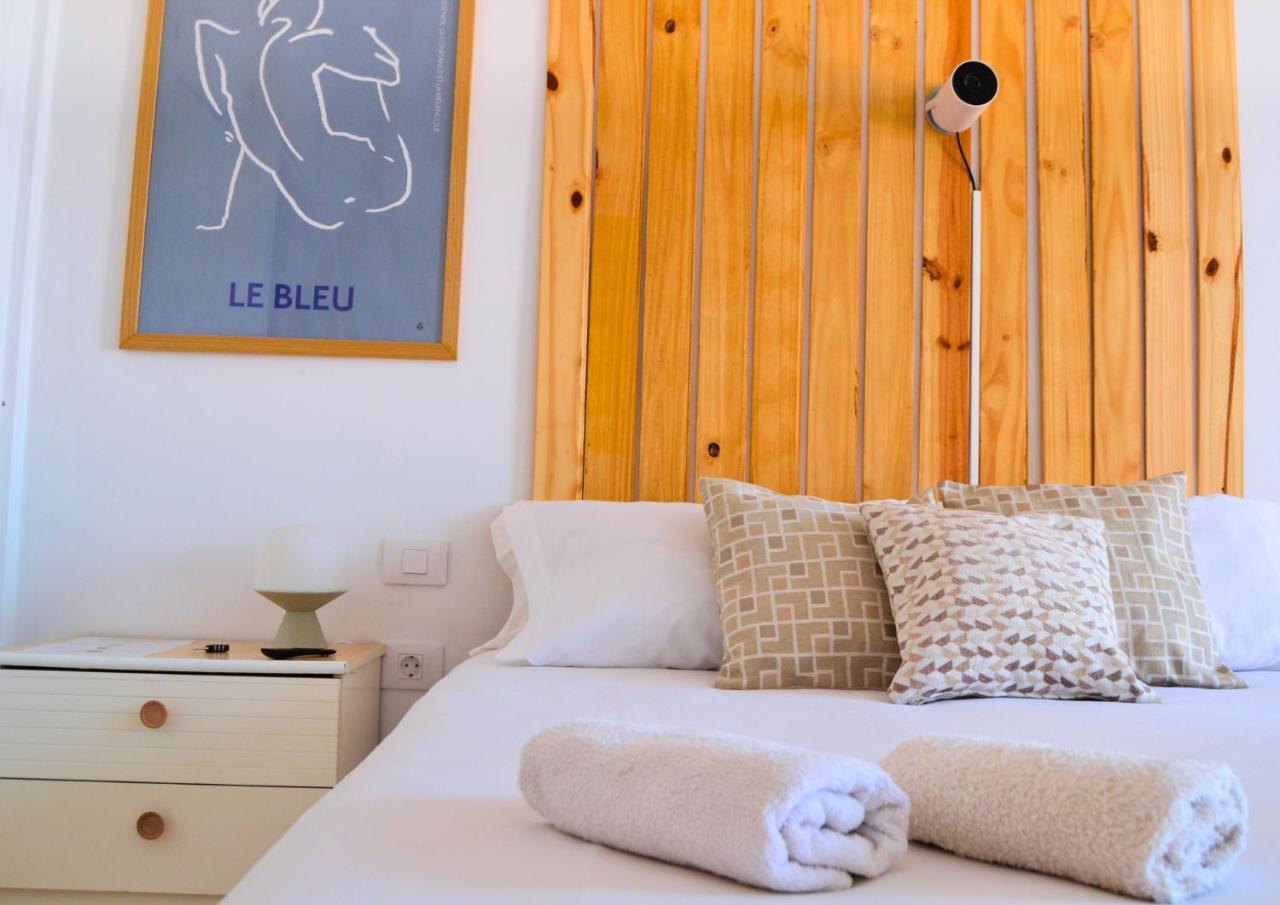 OCEANFRONT CHILLSTAY - 4 Beds and a Pool - 5