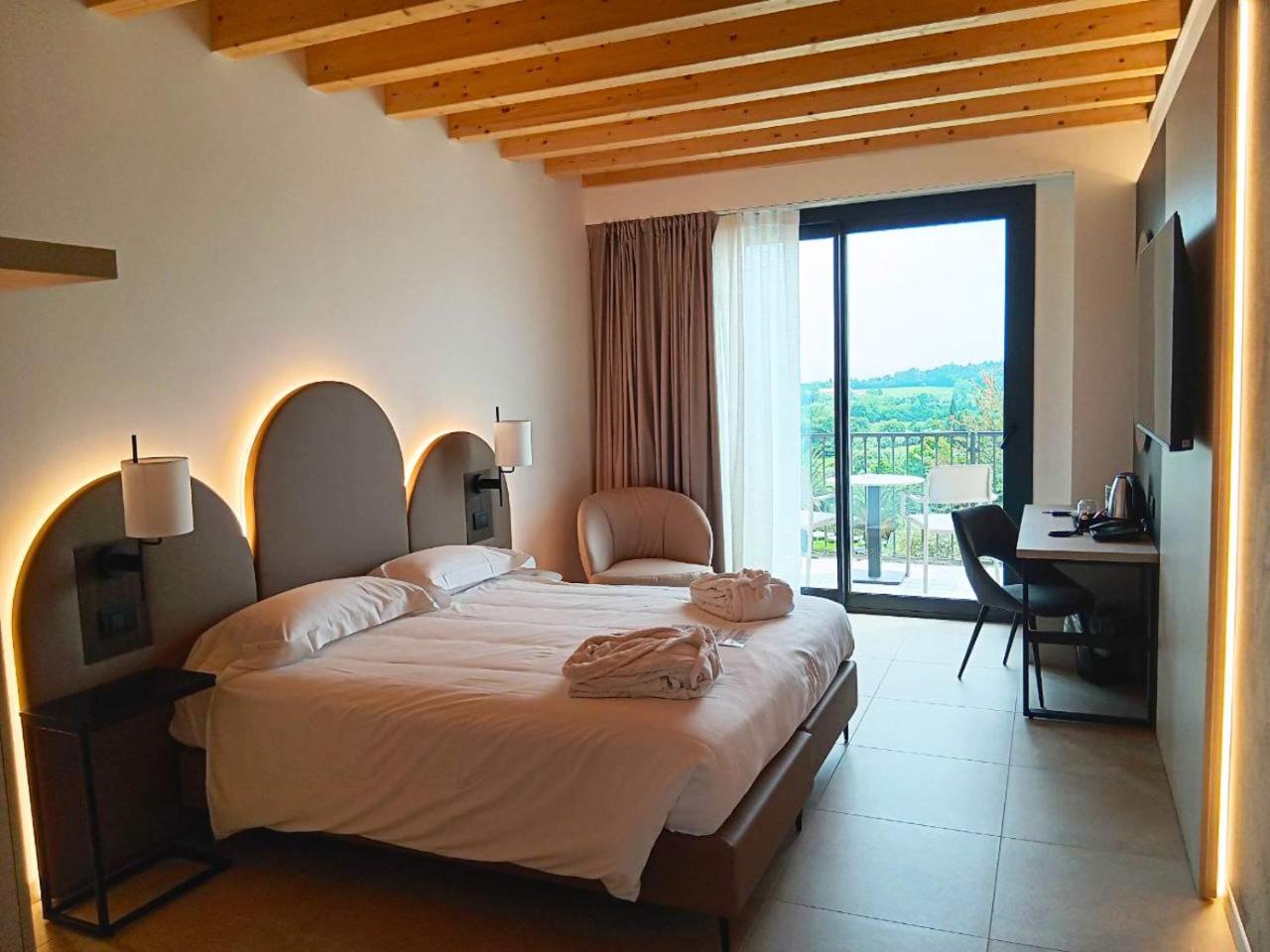 Villa Luisa Resort & Luxury Apartments - 5