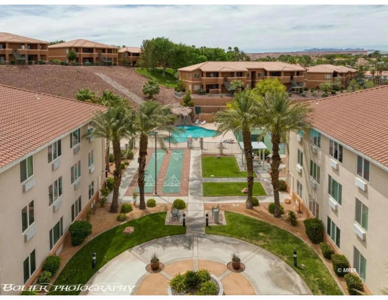 Highland Estates Condotel - 4