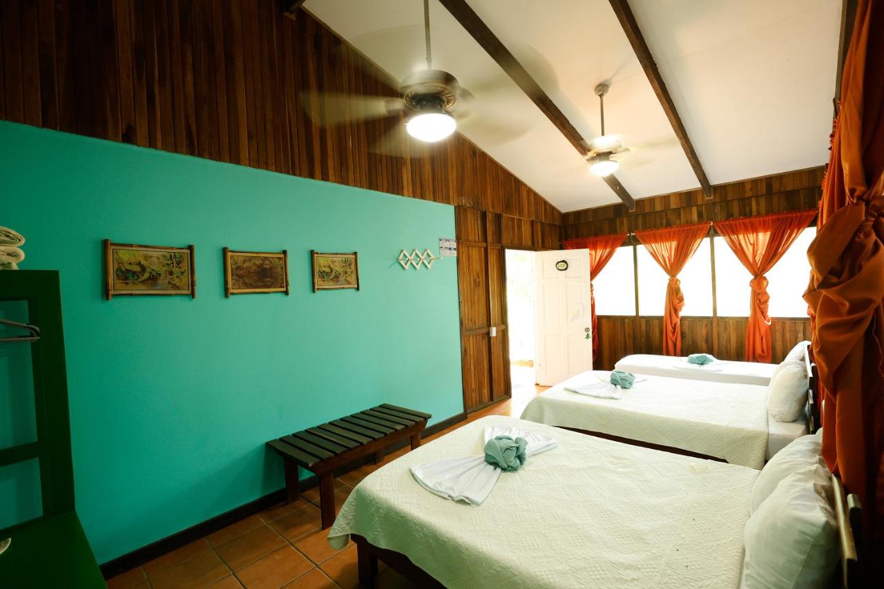 Turtle Beach Lodge photo 2