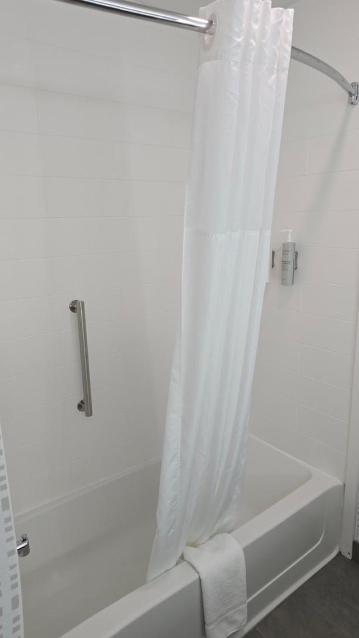 Hampton Inn & Suites Chicago Deer Park photo 2