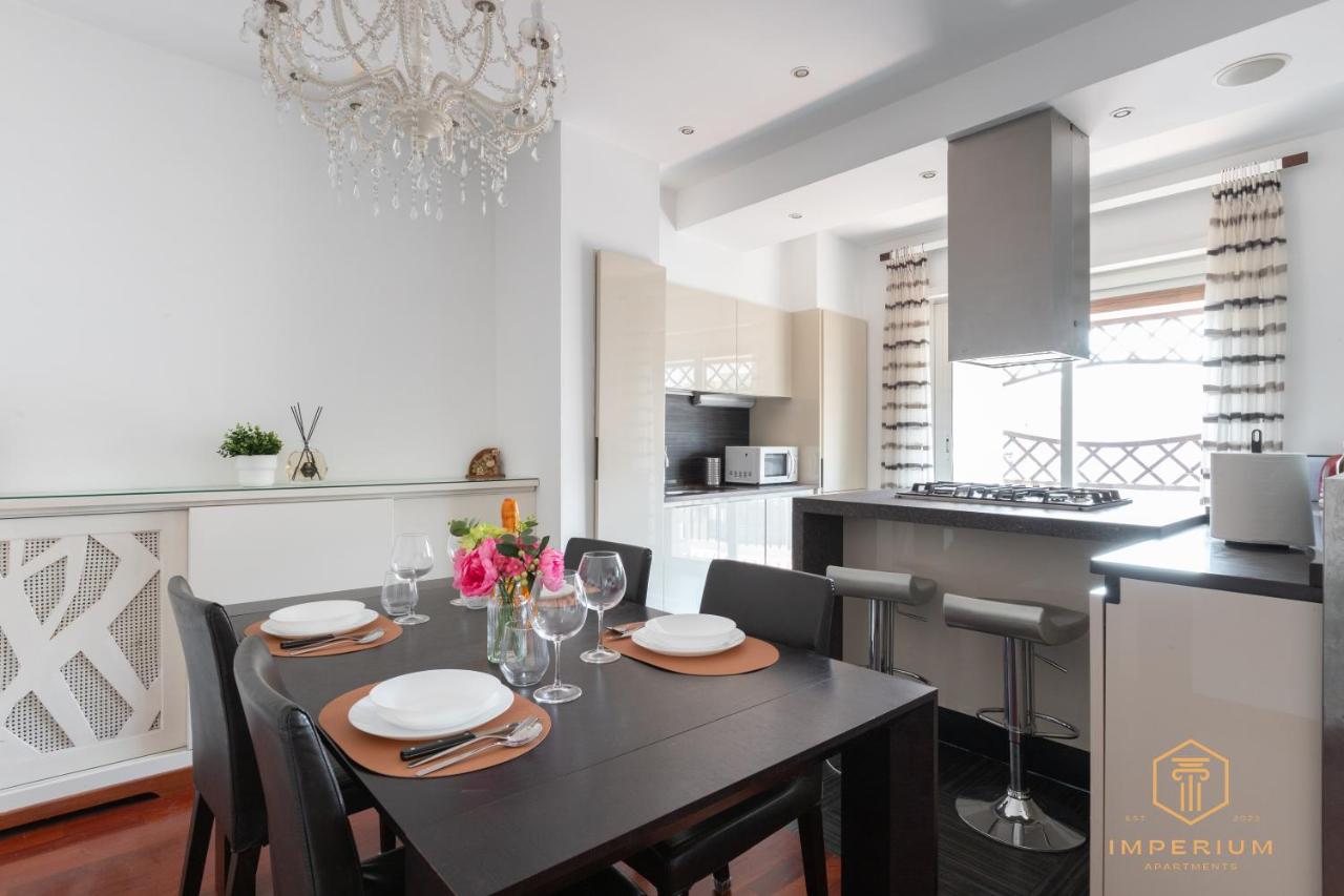 Imperium Trastevere Flat - 4-6 pax, A-C, Panoramic view, 2 Baths - 4