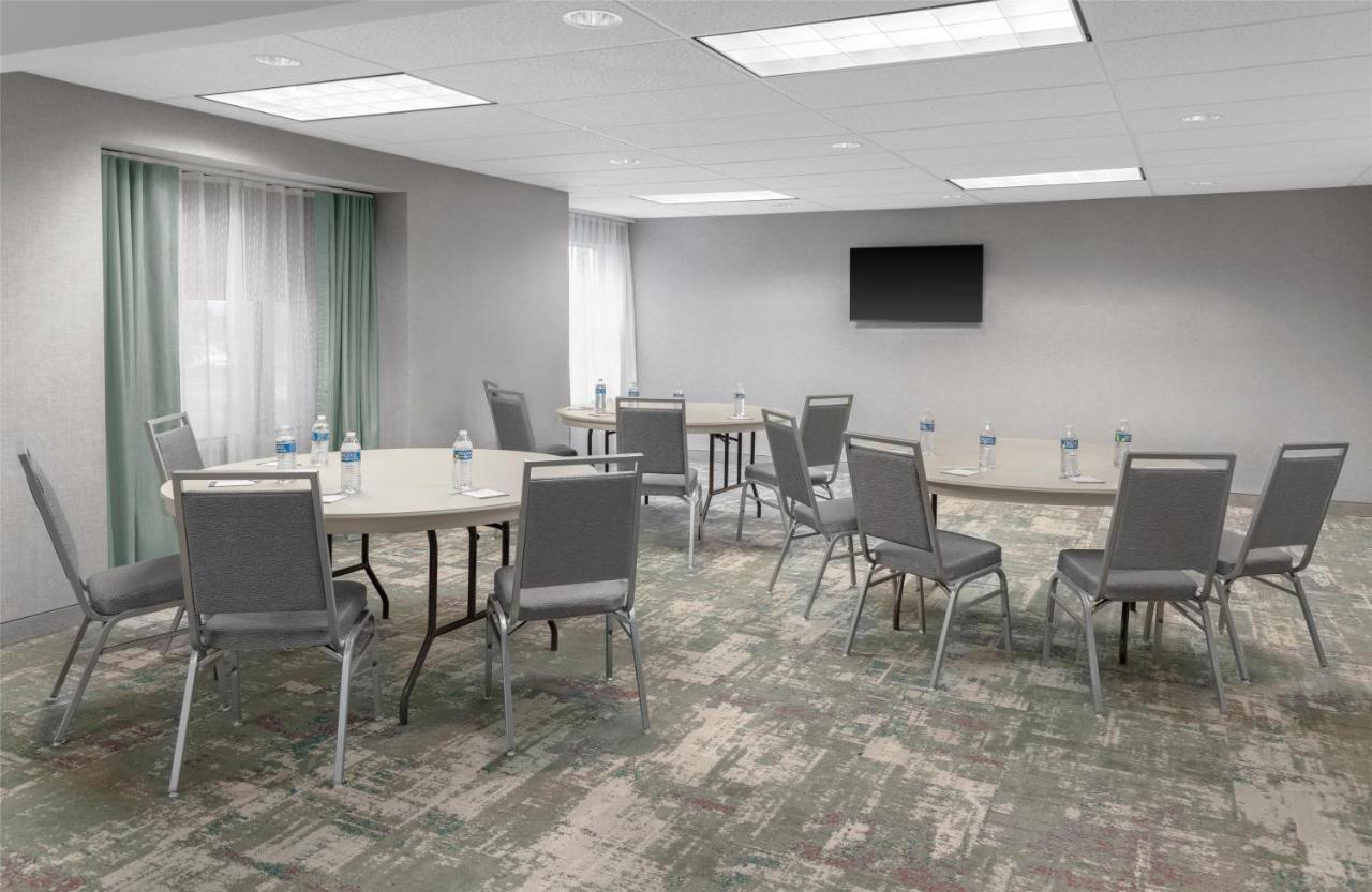Homewood Suites By Hilton Columbus/Airport photo 4
