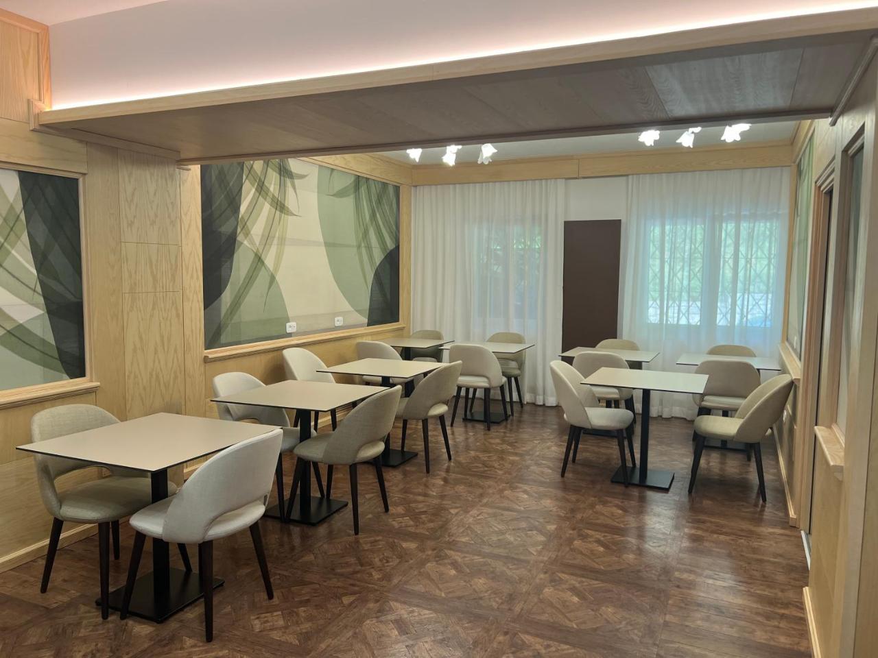 Park Hotel Bellevue photo 3