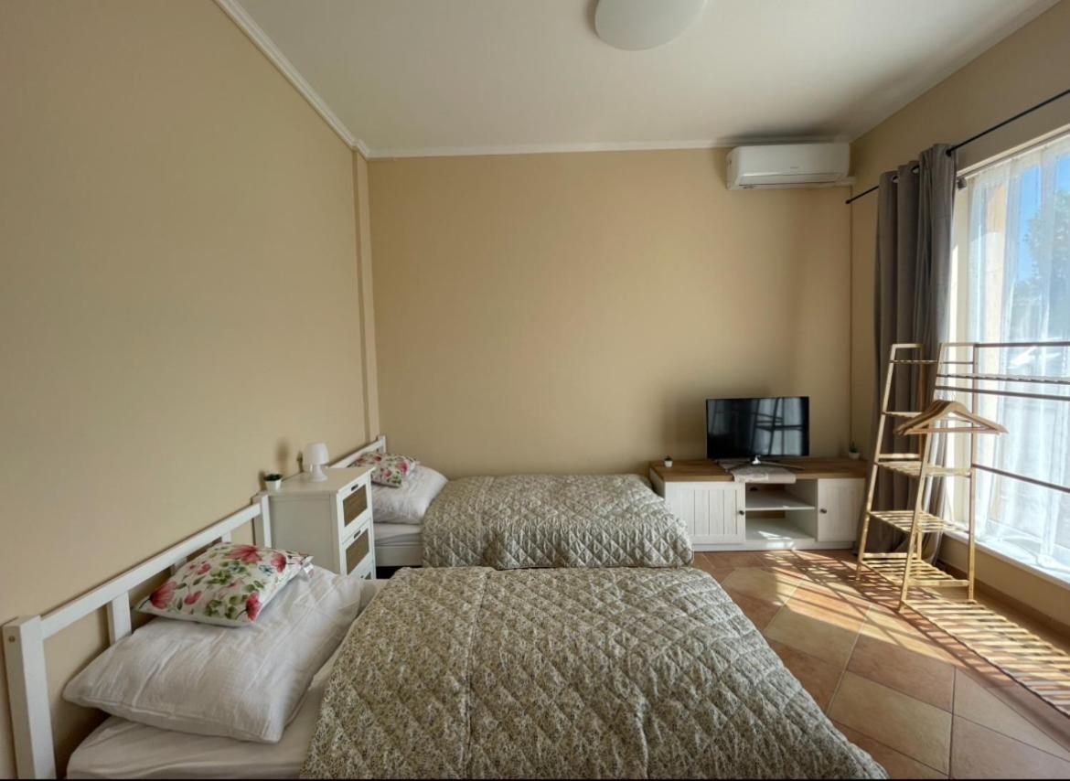 Joy Apartman - 2