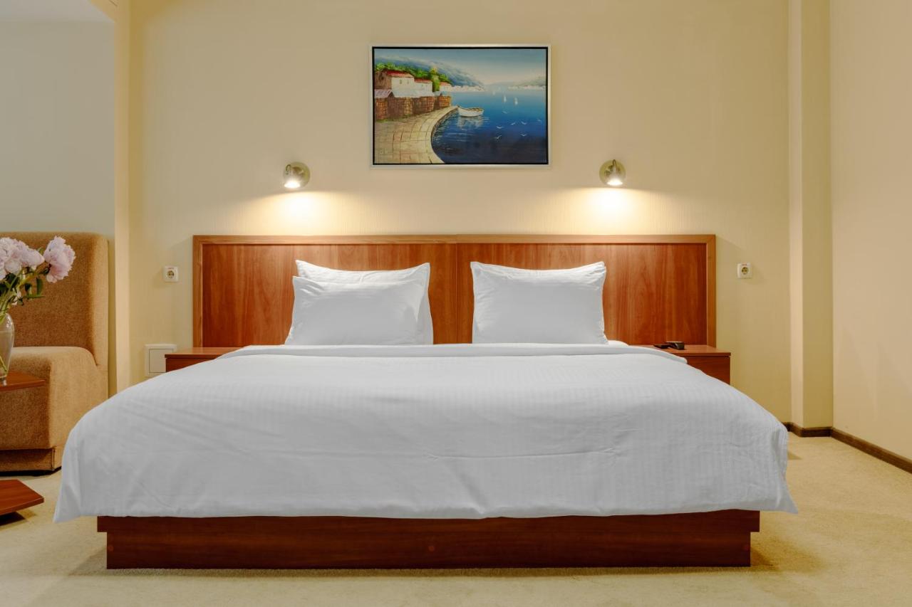 Photo - Black Sea Hotel