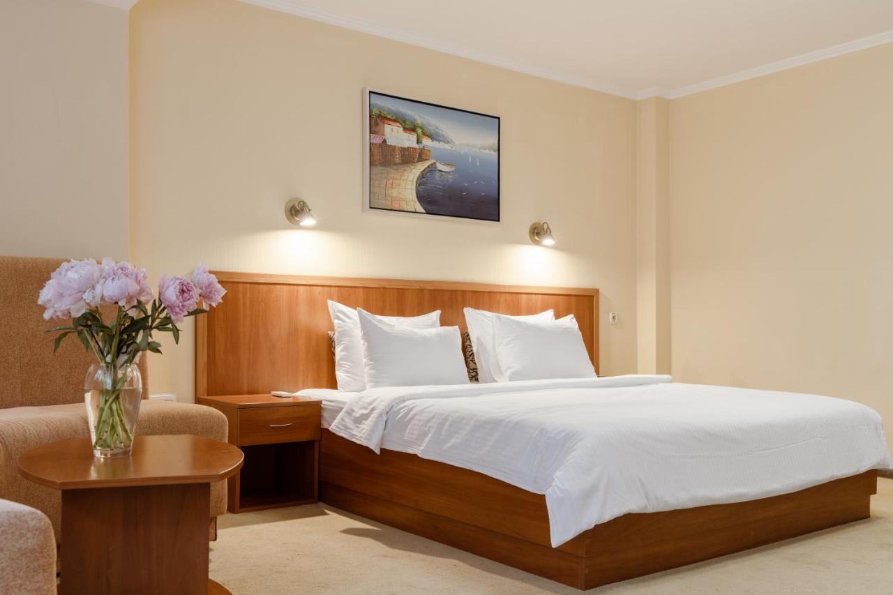 Photo - Black Sea Hotel