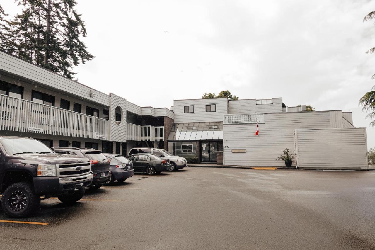 Sechelt inn photo 3