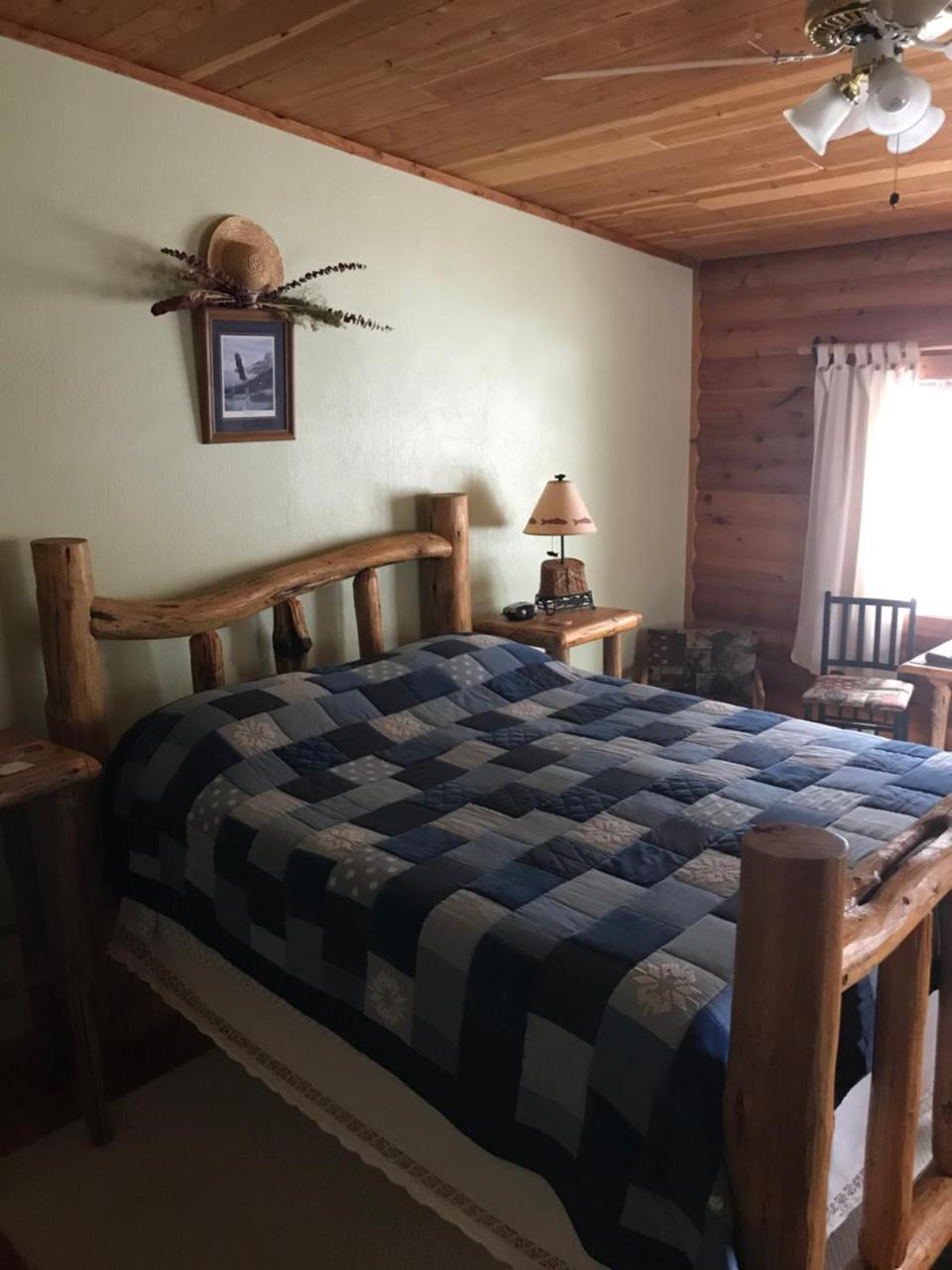 West Yellowstone Bed and Breakfast photo 2