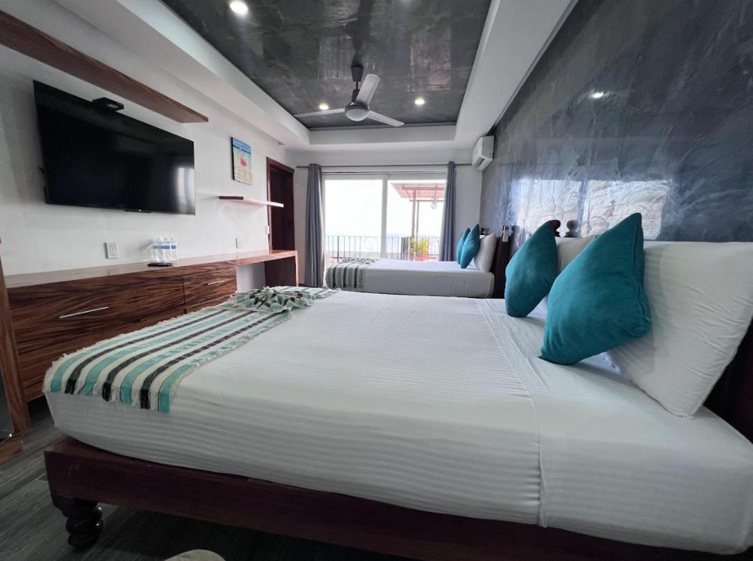 HOTEL EL CORAL