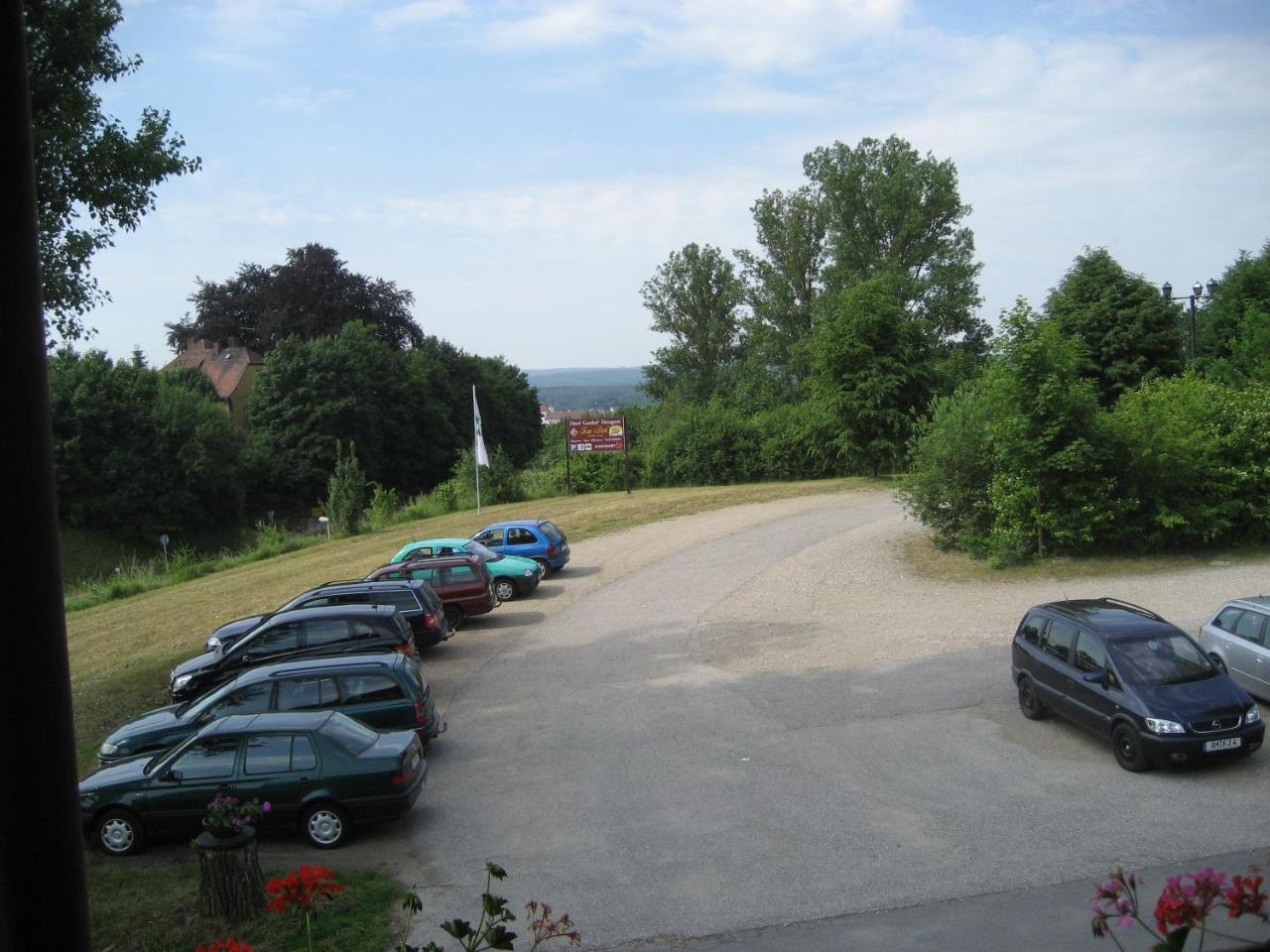Hotel-Gasthof "Zum Bartl" photo 4