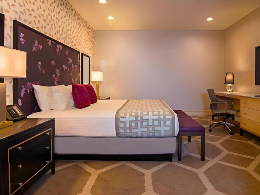 The Orleans Hotel And Casino in Las Vegas from $53, image size:1024x768