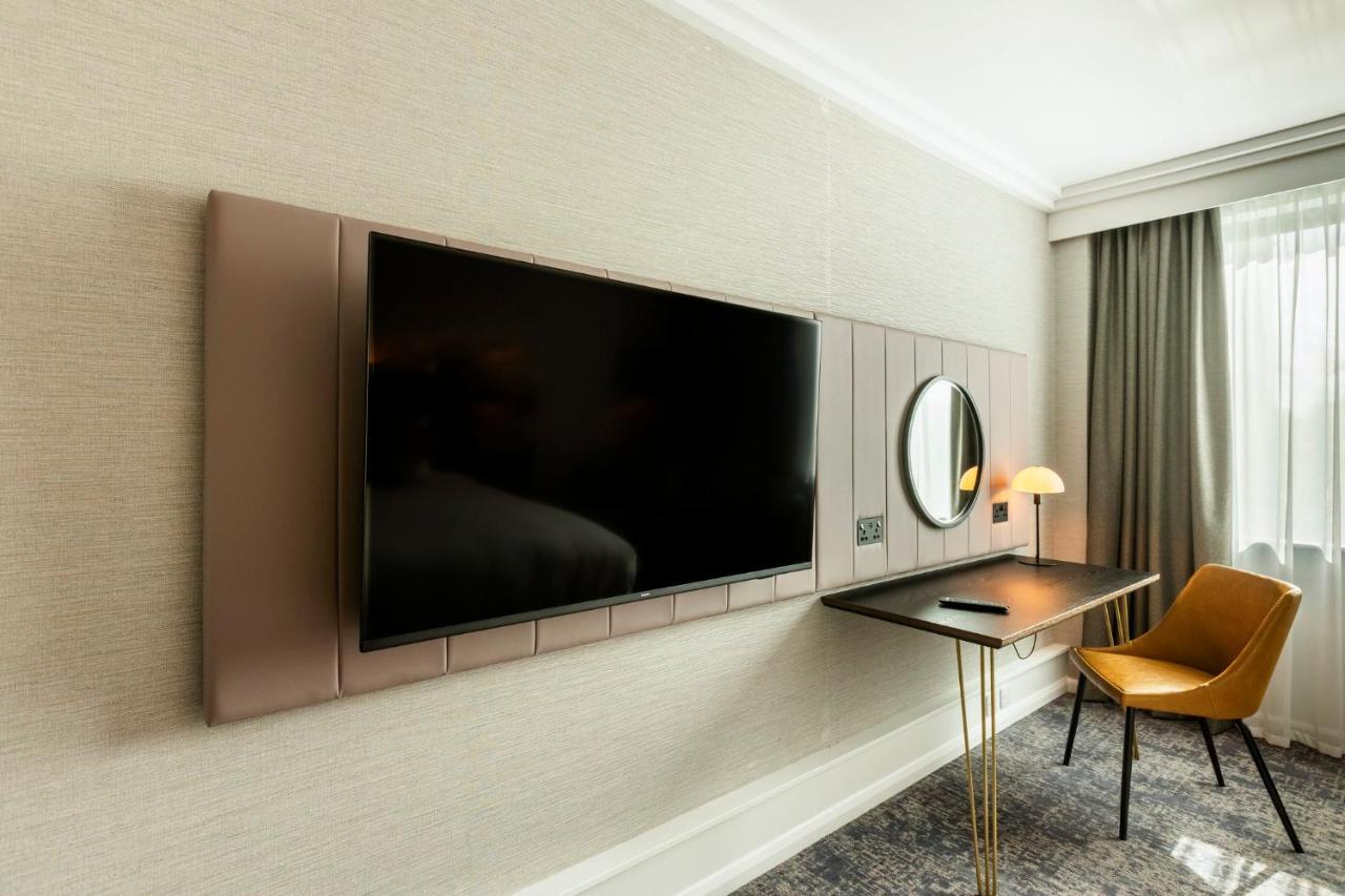 Crowne Plaza Manchester Airport by IHG - 4