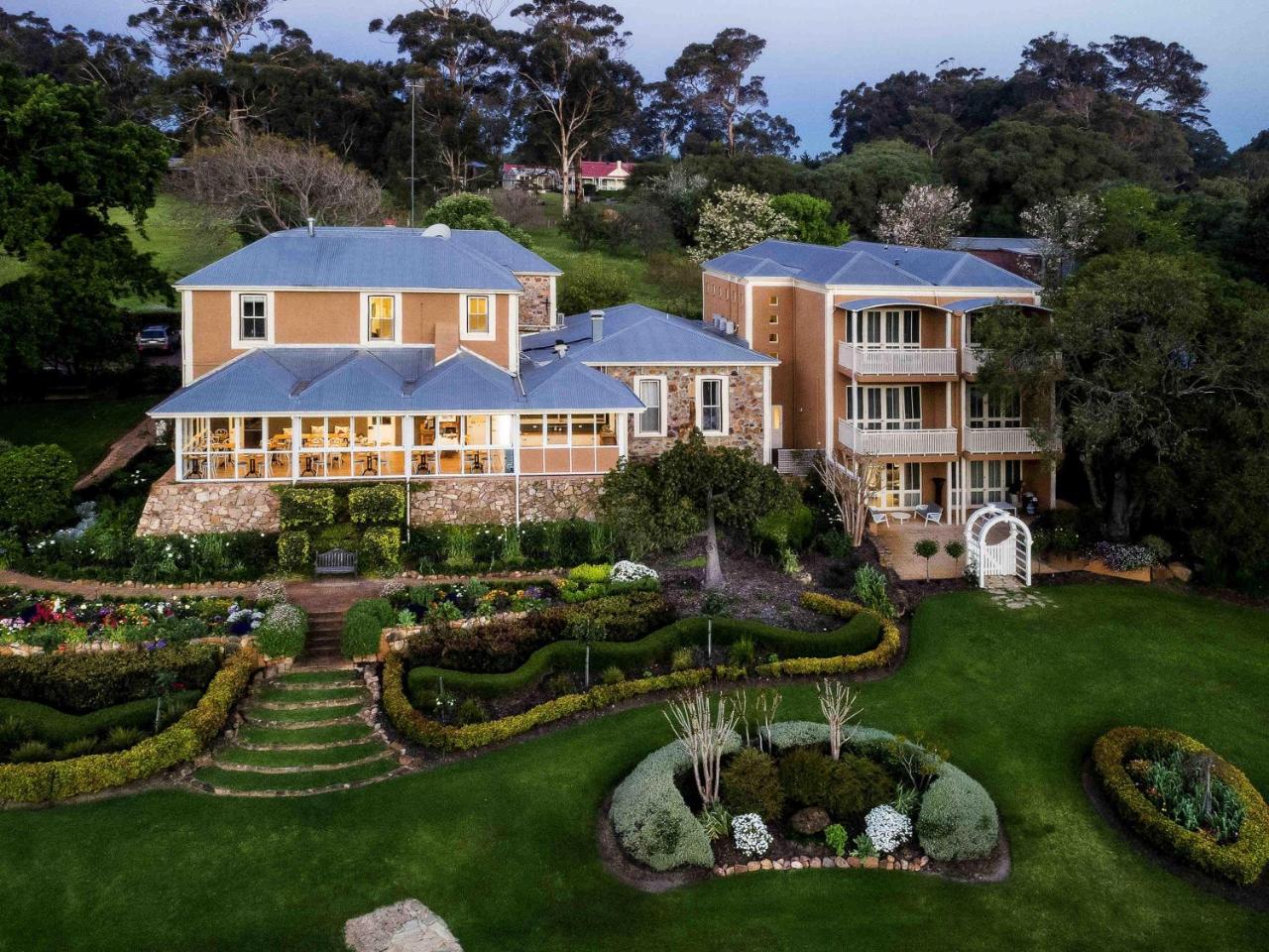 Grand Mercure Basildene Manor Accor Vacation Club Apartments