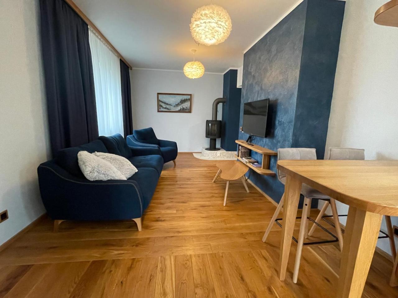 "Winter" Apartment - 2