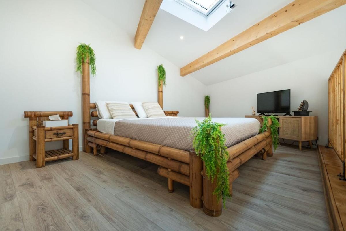 Love room Aubagne - 5