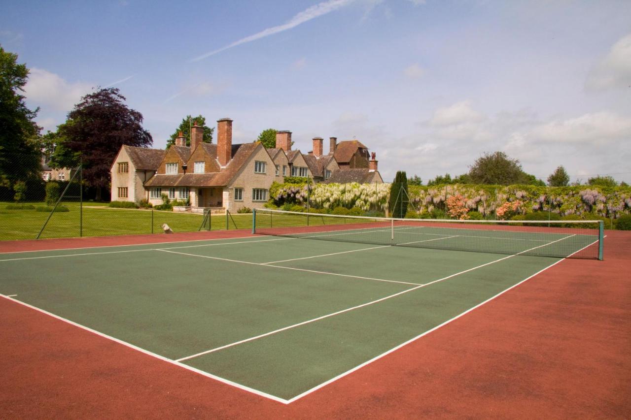 Little Court - 3