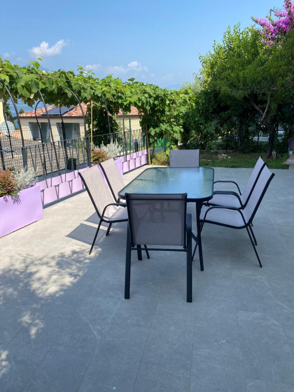 Oleander House apartments - 4