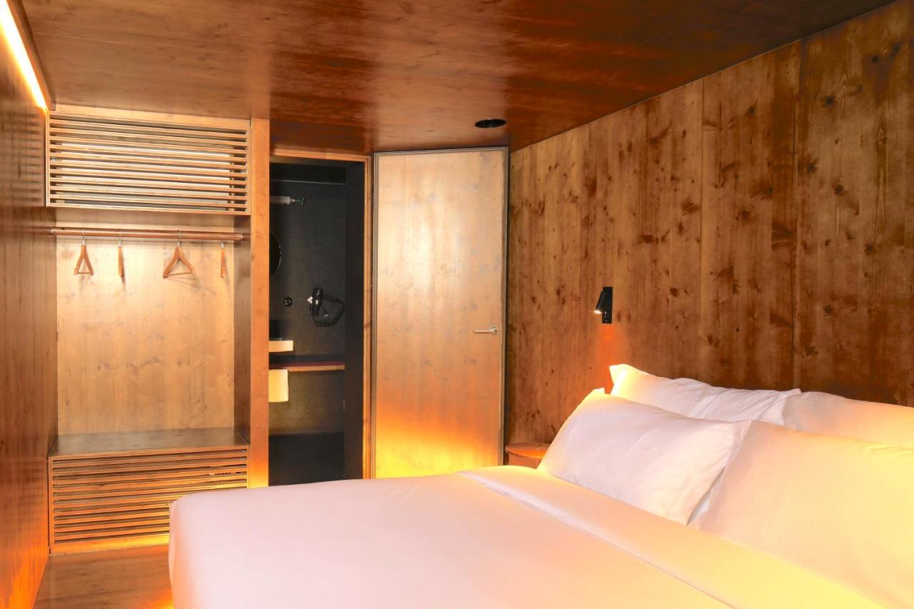 Zero Box Lodge Coimbra photo 3