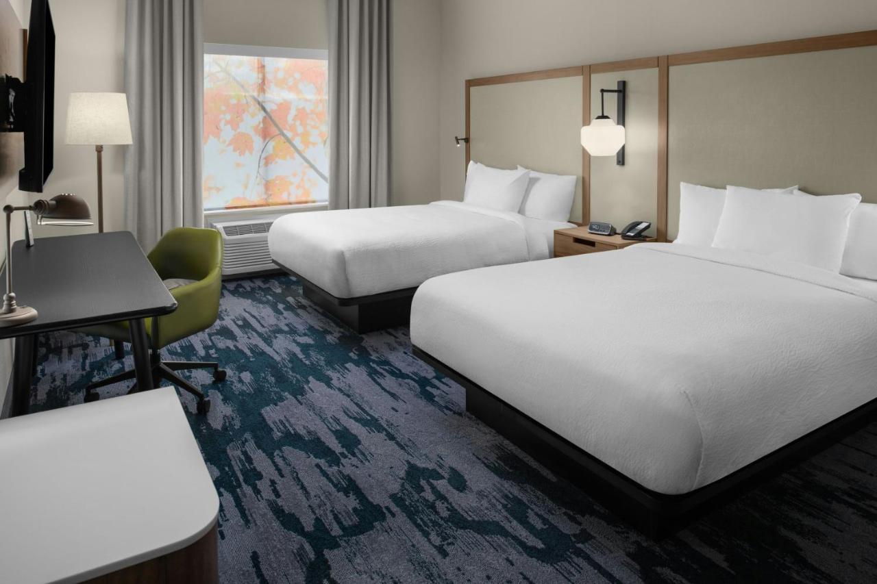 Fairfield by Marriott Inn & Suites Winters Davis photo 3