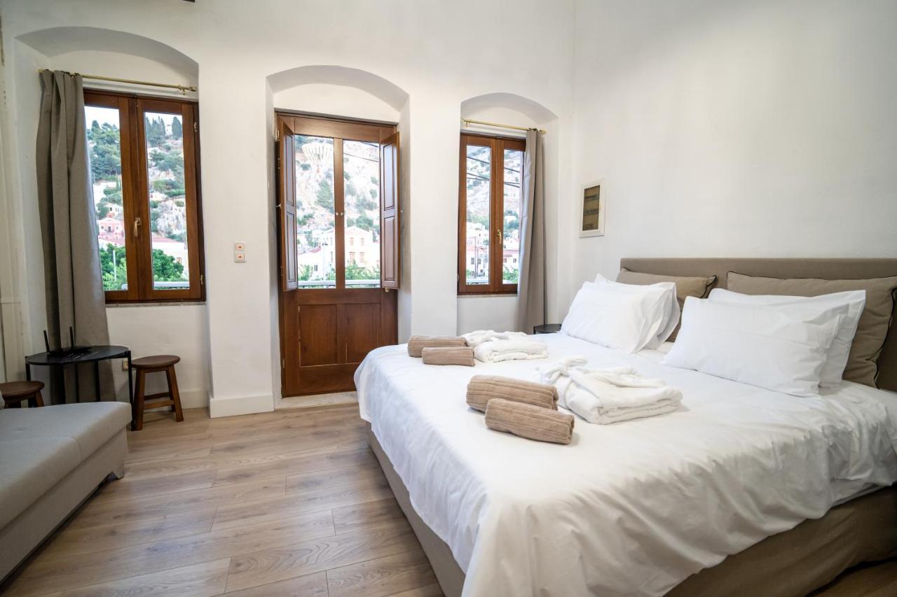 La Casa di Symi - Central Apartment with View - 2