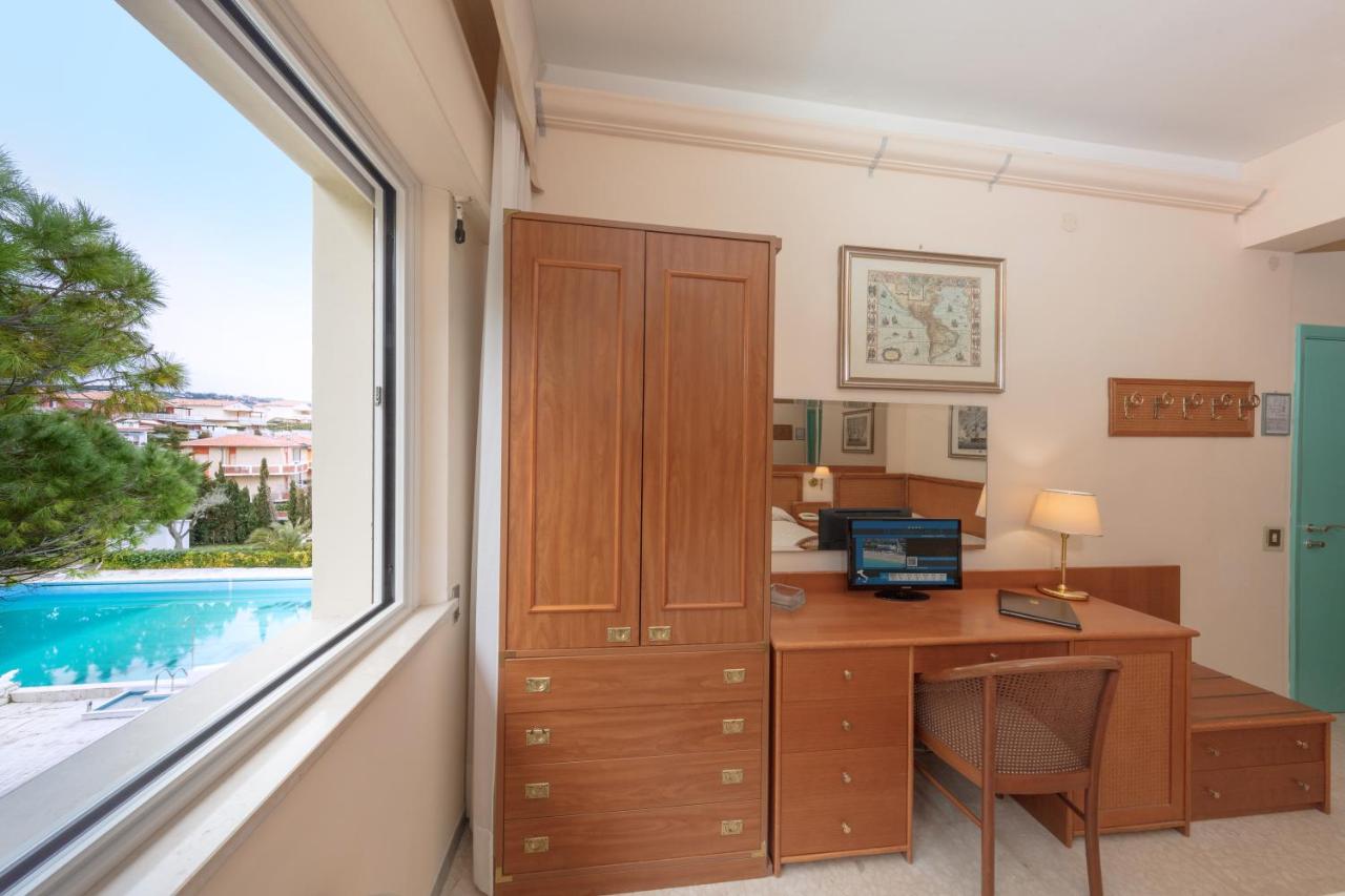 Hotel Numana Palace photo 2