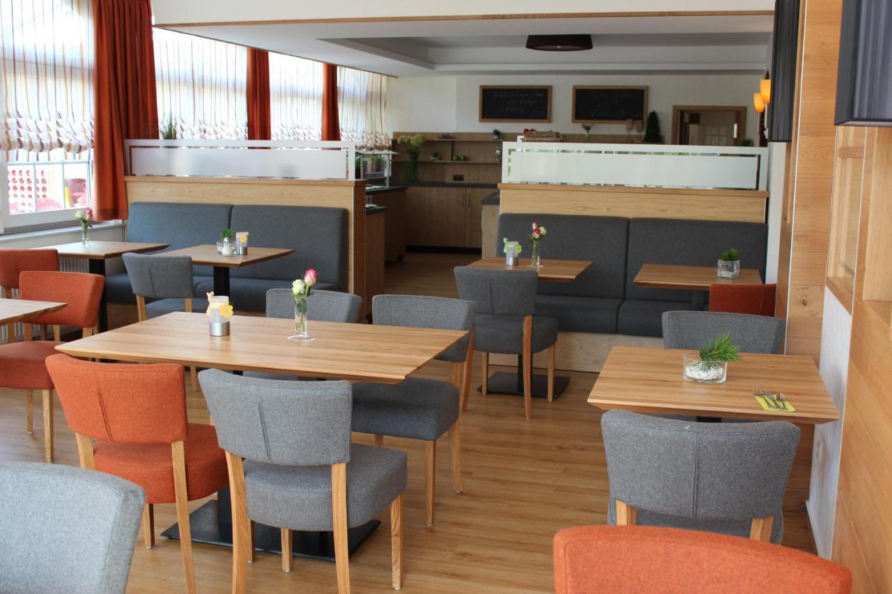 Hotel Ripken photo 2