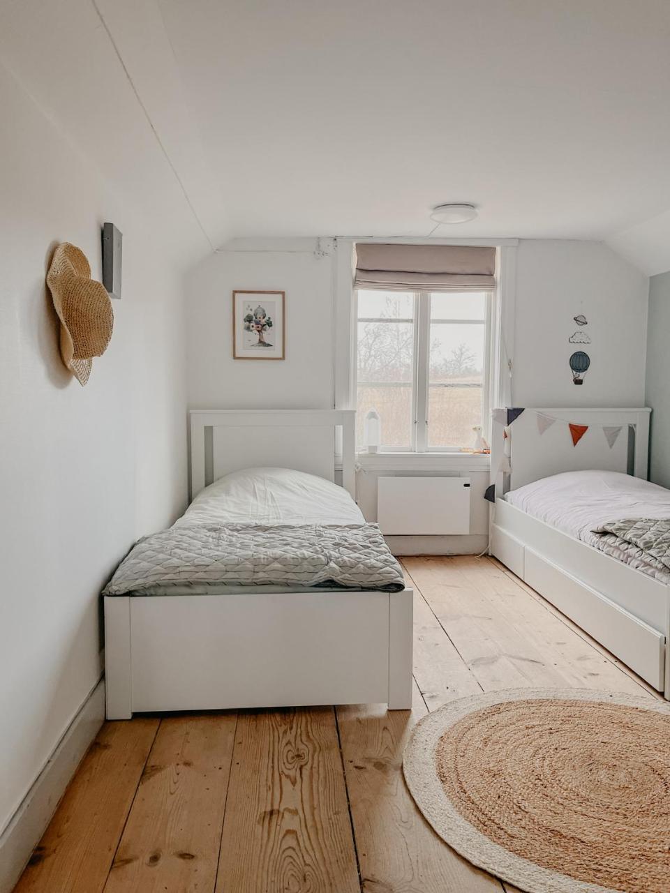 Cozy wooden house with wood stove in Småland - 4