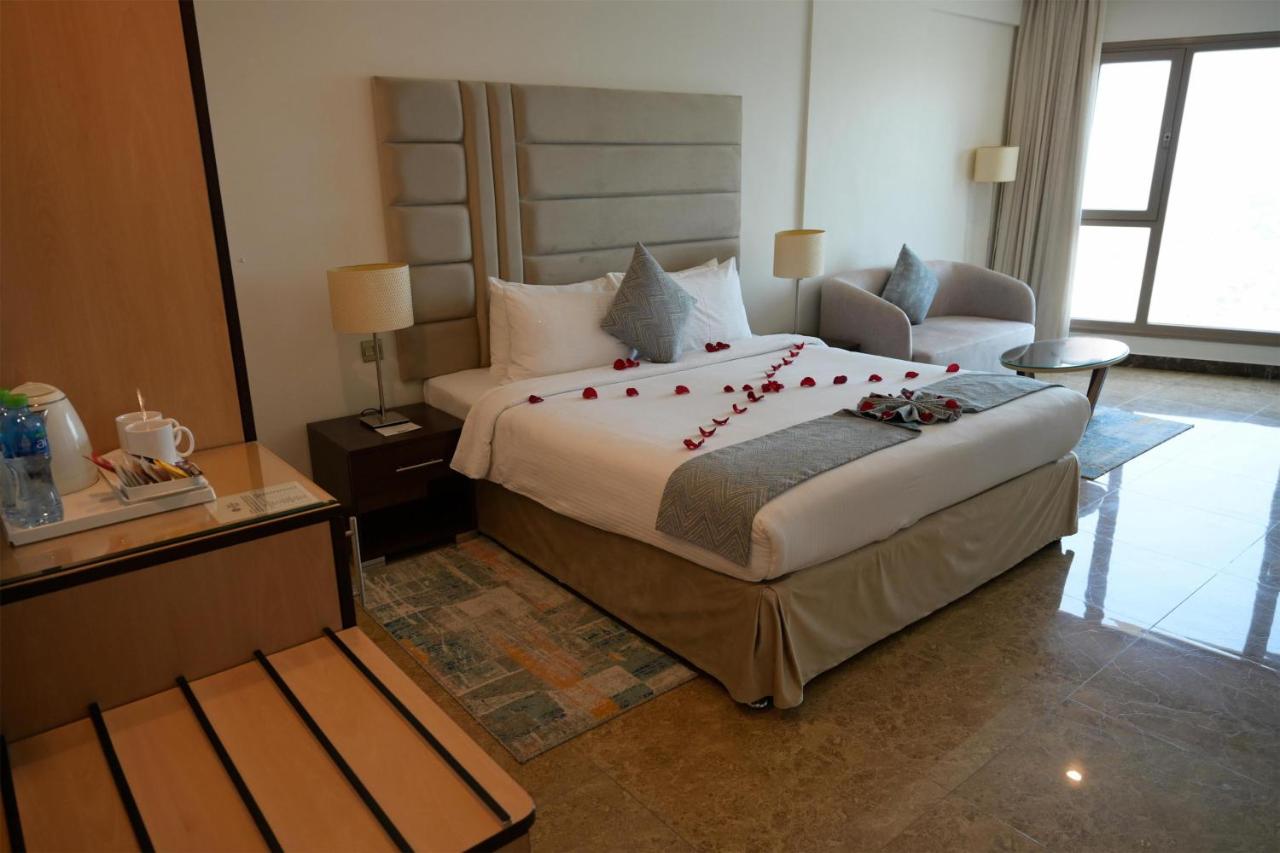 Photo - Best Western Plus Mahboula