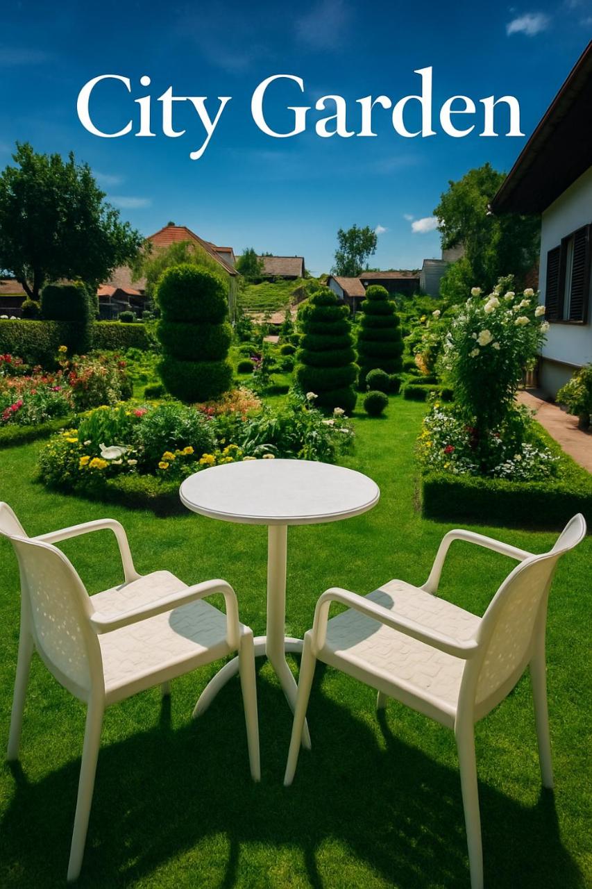 City Garden - 2