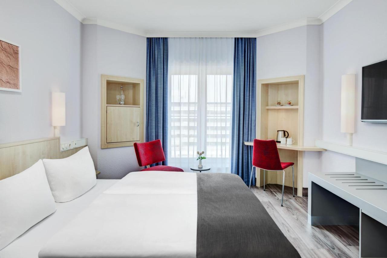 InterCityHotel Hamburg Altona photo 2