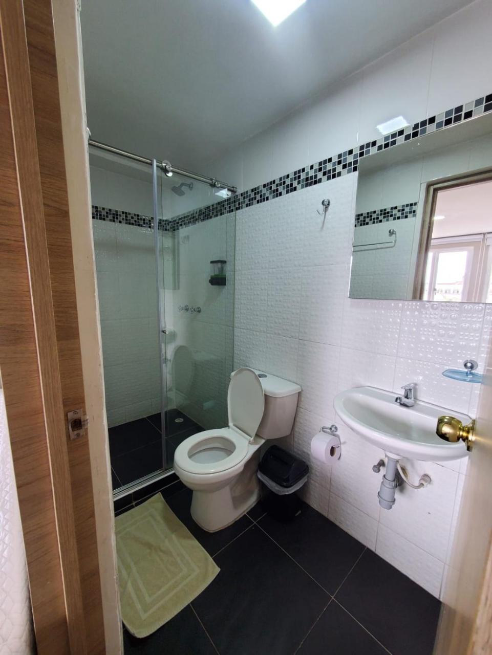 HOTEL LUXEM photo 4