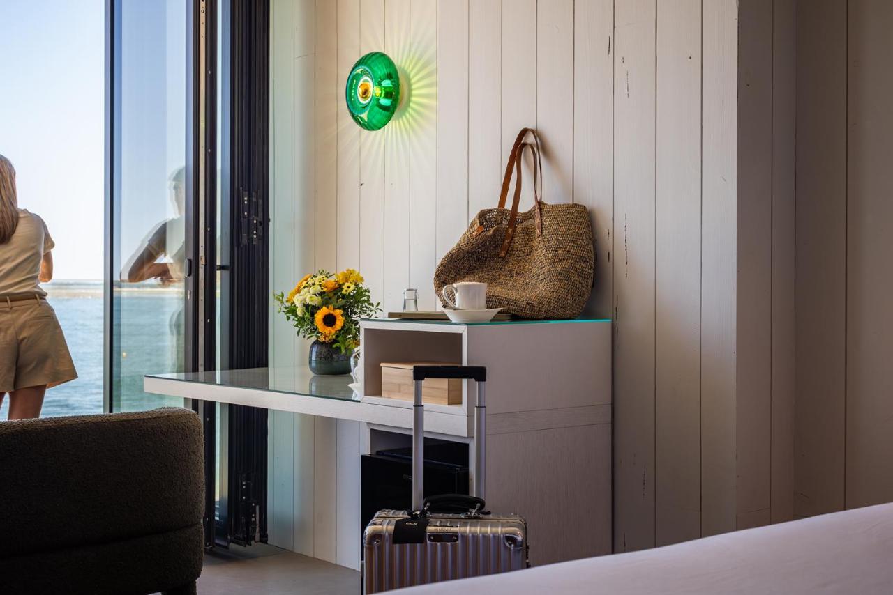 Les Vagues Hotel & Spa photo 3