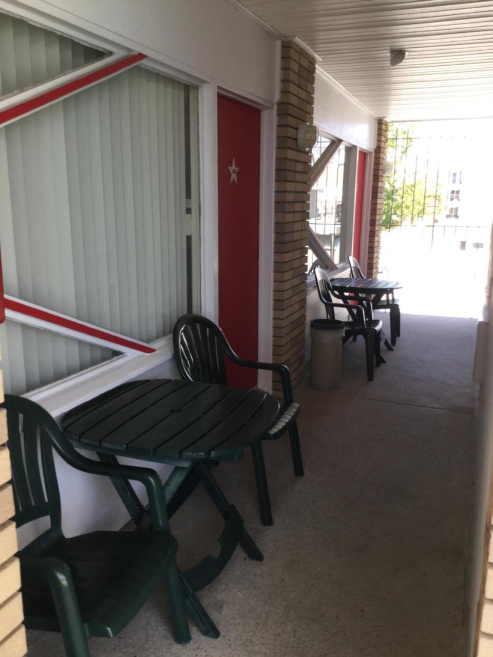 Starfire Motel photo 3