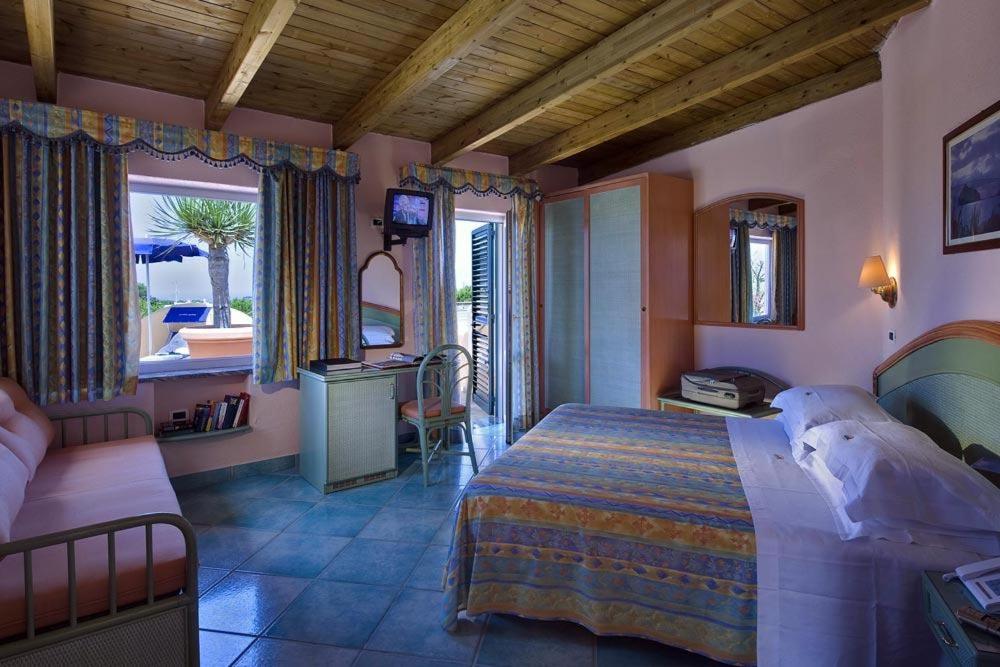 Hotel Carlo Magno - 5