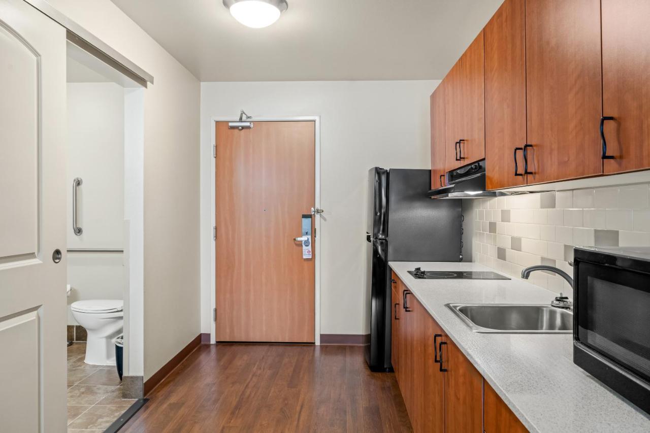 Ledgestone Suites Hotel Vernal photo 4