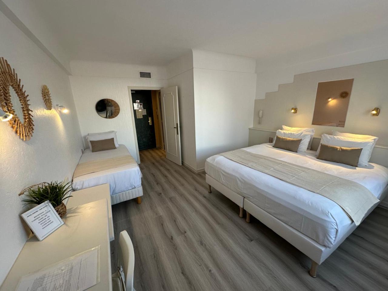 Hotel Chiffre photo 2