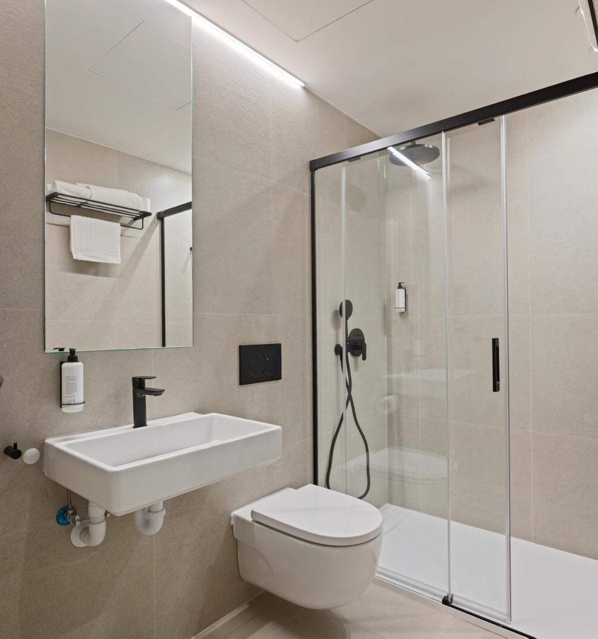Hotel Avenida photo 2
