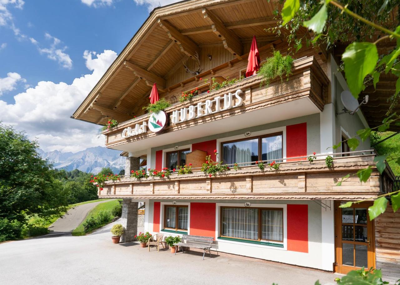 Chalet Ferienhaus Hubertus photo 3