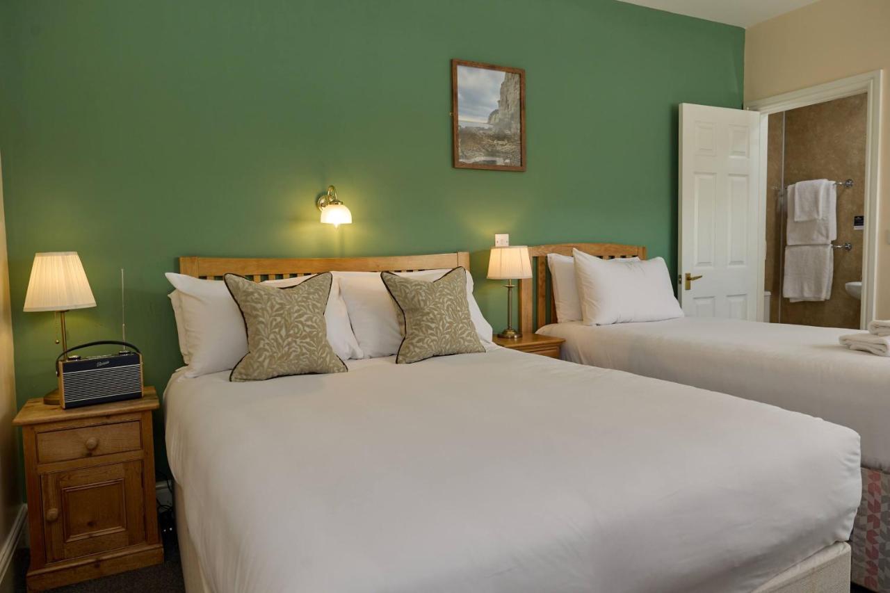 Dolphin Hotel - 6