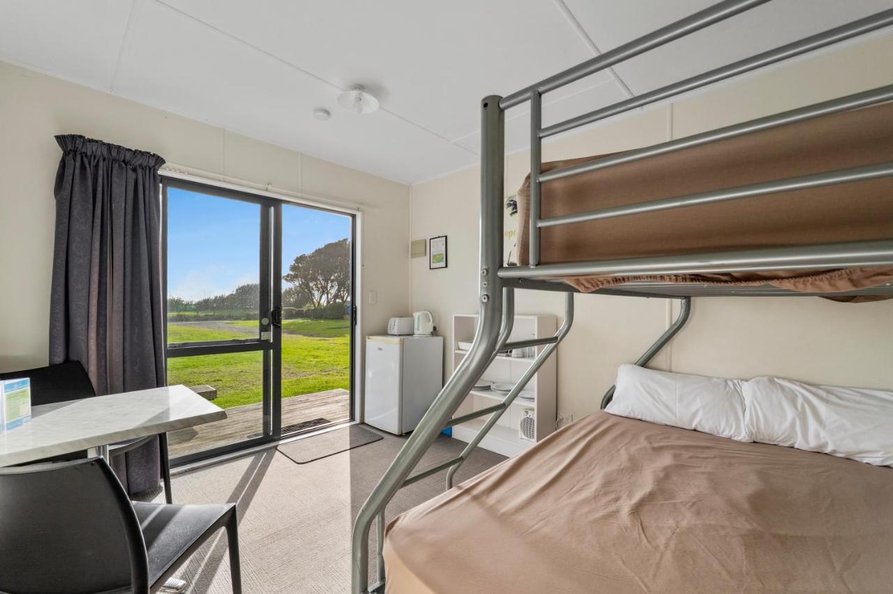 Fitzroy Beach Holiday Park photo 2