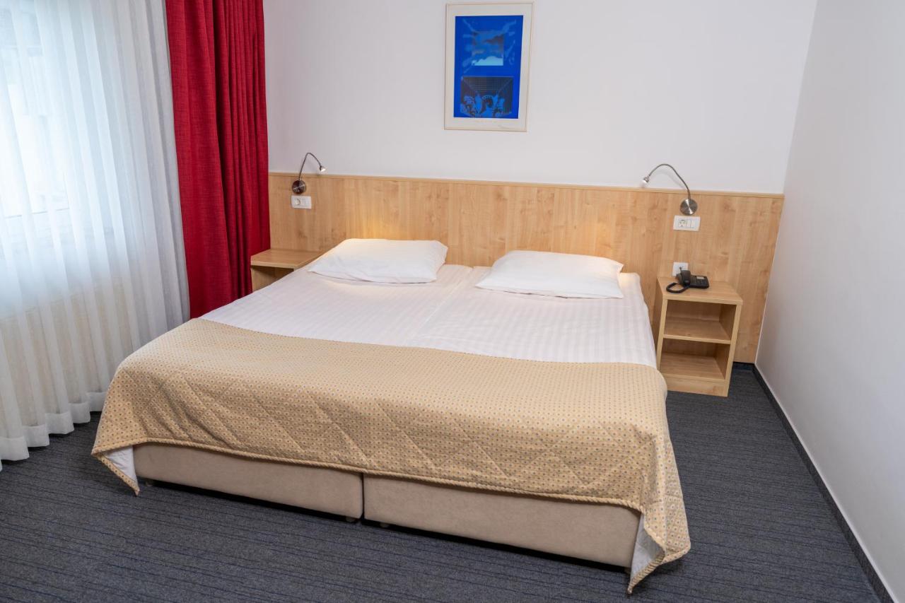 Hotel Jezero - 3